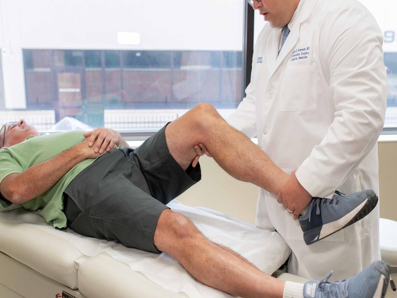 Houston Knee Injury Doctor Professional Diagnosis and Treatment