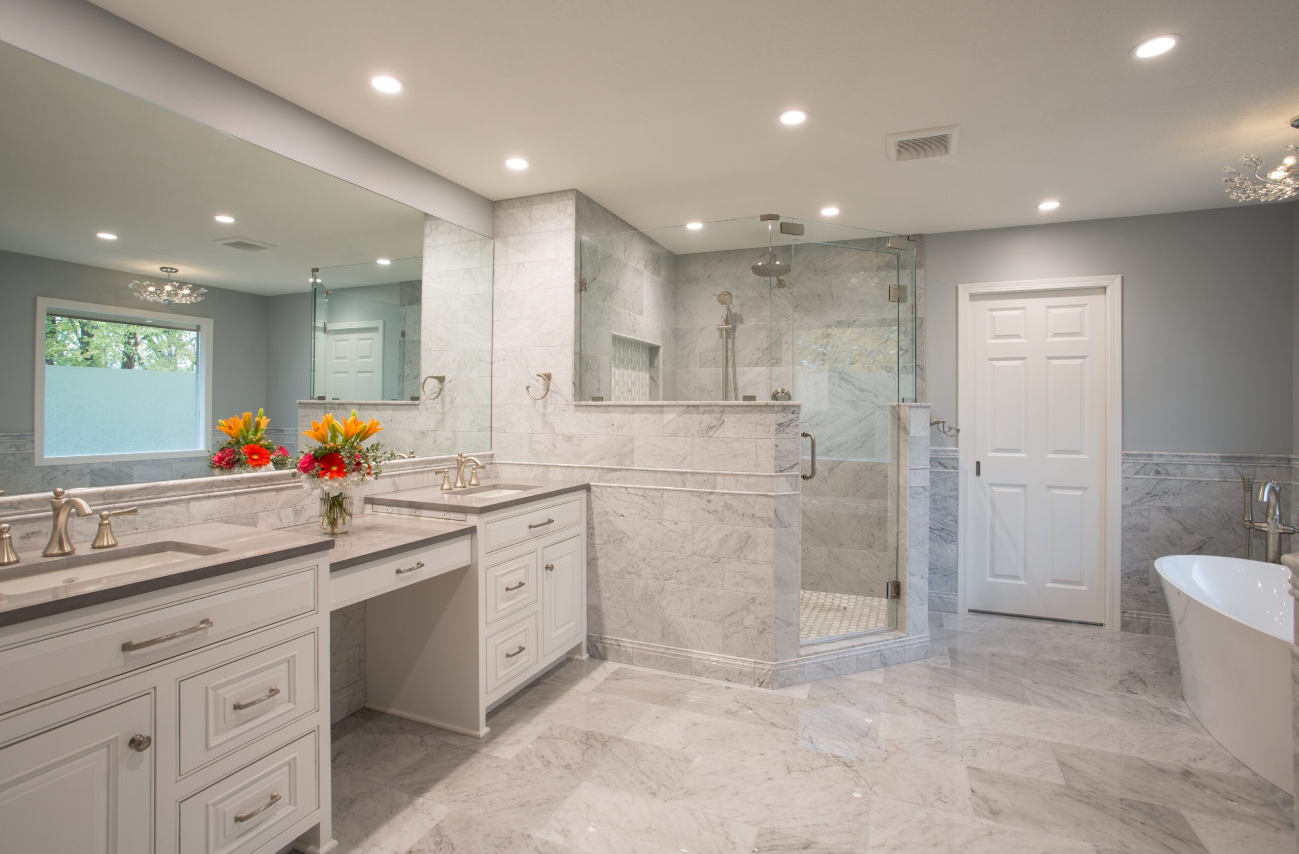 Create Your Dream Space with Bathroom Remodeling Topeka Experts