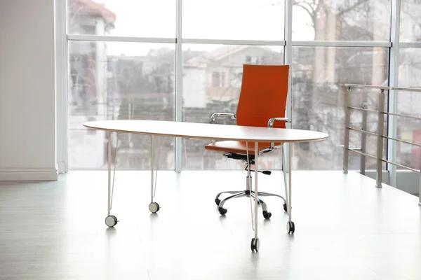 Innovative Office Furniture Stores for Productive Workspaces