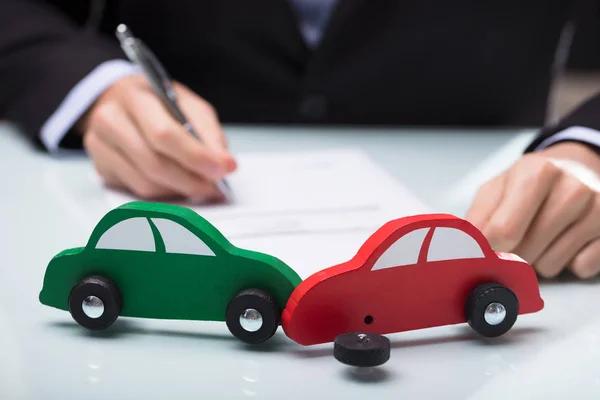 Reconstructing Complex Highway Accidents for Personal Injury Compensation