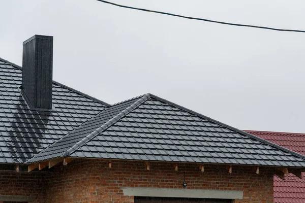 What to Expect from Roof Installation Services in the Capital Region